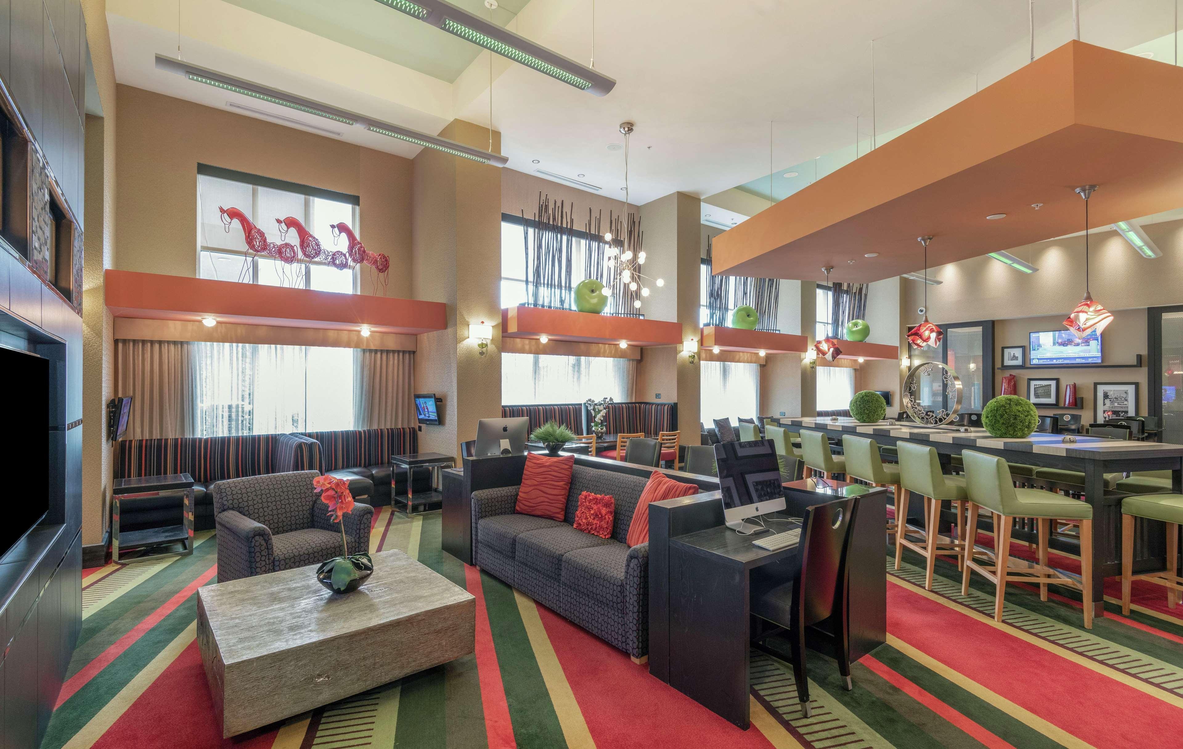 Hampton Inn & Suites Crabtree Роли Экстерьер фото