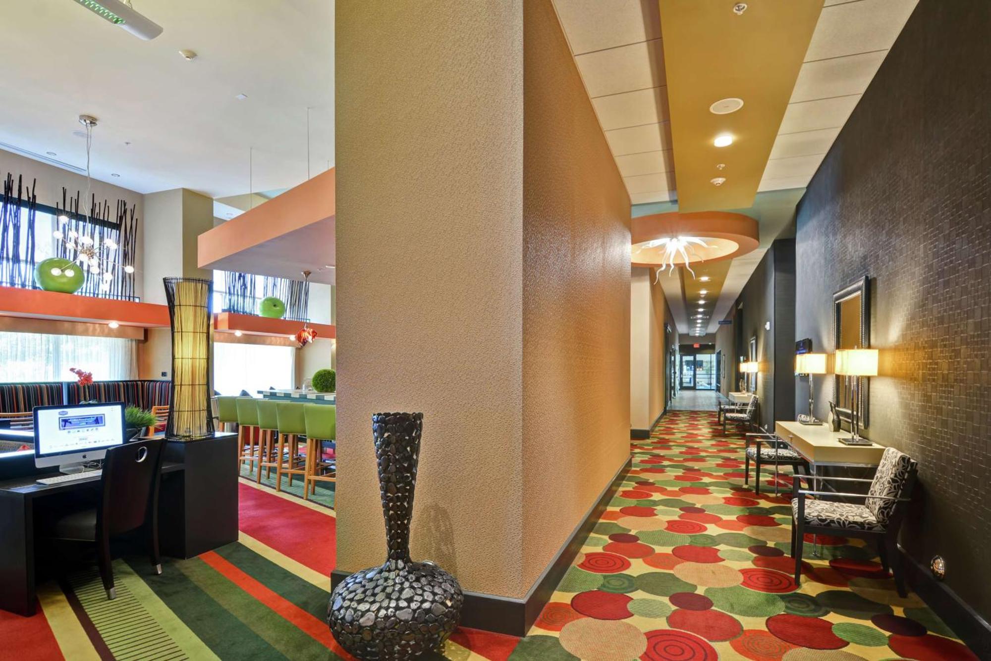 Hampton Inn & Suites Crabtree Роли Экстерьер фото