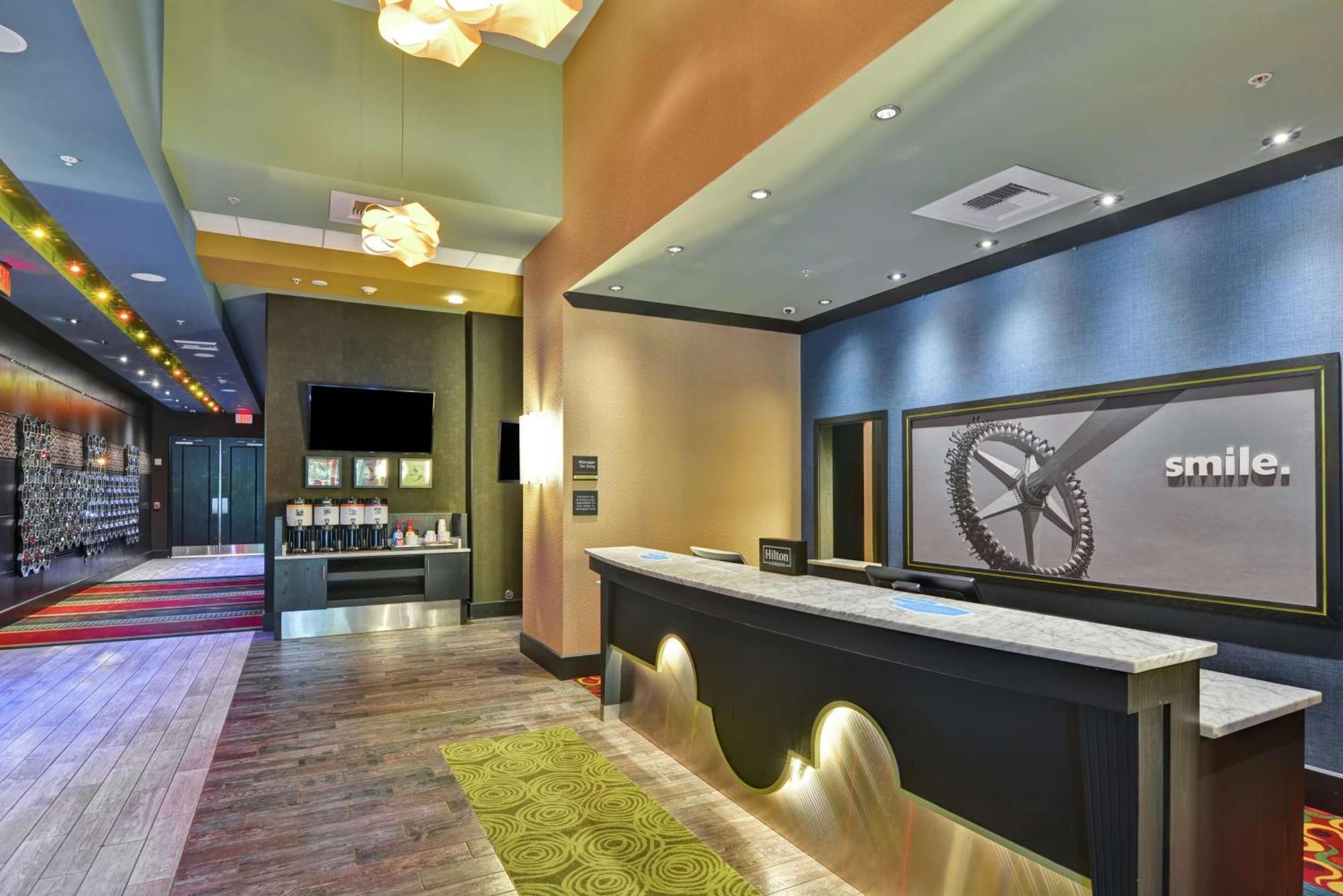 Hampton Inn & Suites Crabtree Роли Экстерьер фото
