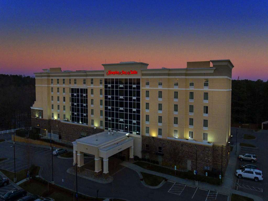 Hampton Inn & Suites Crabtree Роли Экстерьер фото