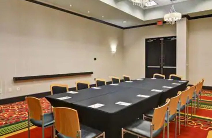 Hampton Inn & Suites Crabtree Роли Экстерьер фото