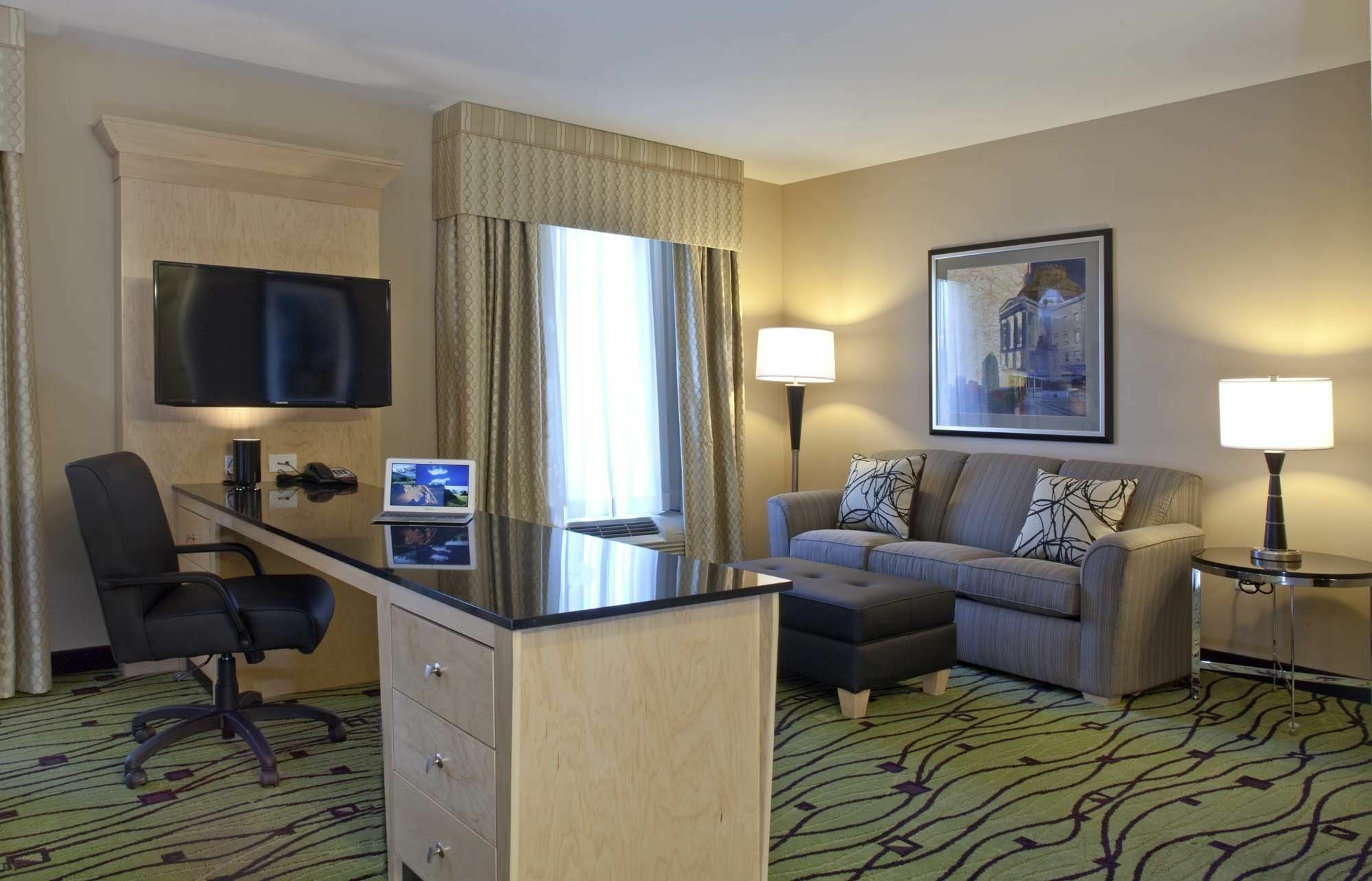 Hampton Inn & Suites Crabtree Роли Экстерьер фото